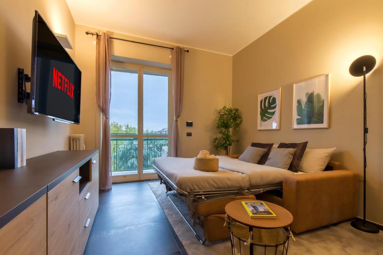 Modern & Bright 2 Bedroom Flat 50m From M4 Stop * Mailand